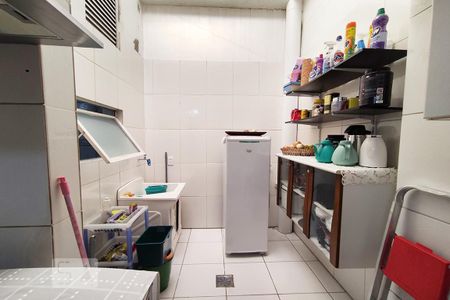 Casa à venda com 433m², 5 quartos e 5 vagasÁrea de Serviço