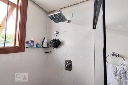 Casa à venda com 433m², 5 quartos e 5 vagasBanheiro da Suíte 1