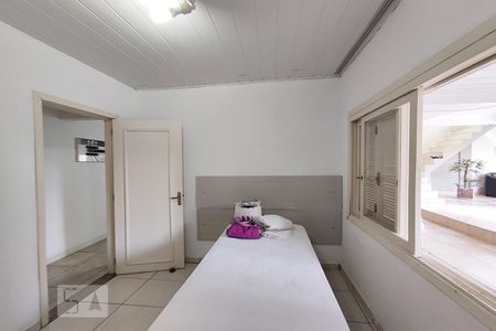 Casa à venda com 433m², 5 quartos e 5 vagasQuarto 5