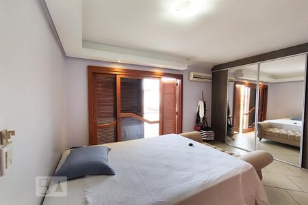 Casa à venda com 433m², 5 quartos e 5 vagasQuarto 1 Suíte