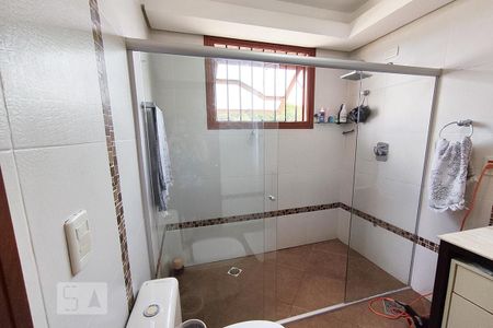 Casa à venda com 433m², 5 quartos e 5 vagasBanheiro da Suíte 1