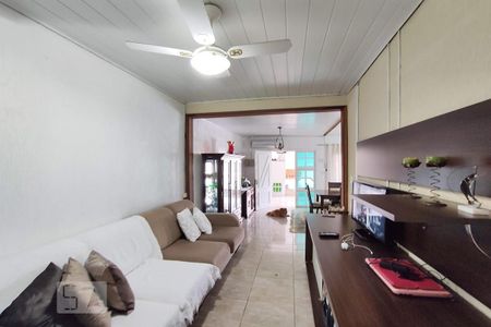 Casa à venda com 433m², 5 quartos e 5 vagasSala de TV