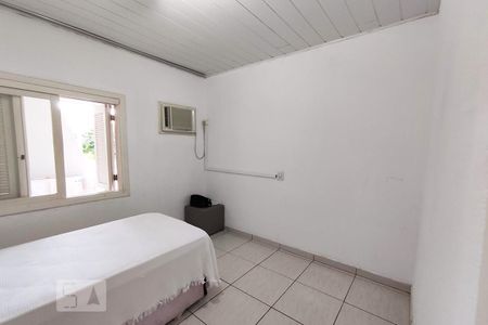 Casa à venda com 433m², 5 quartos e 5 vagasQuarto 5