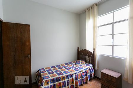 Quarto 2 de apartamento à venda com 4 quartos, 113m² em Centro, Belo Horizonte