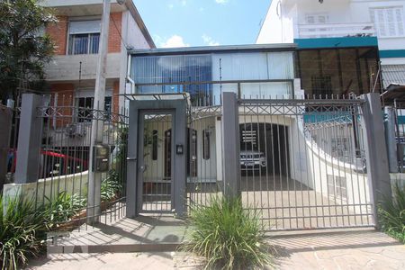 Casa para alugar com 1000m², 4 quartos e 3 vagasFACHADA