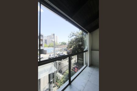 Casa para alugar com 1000m², 4 quartos e 3 vagasVARANDA