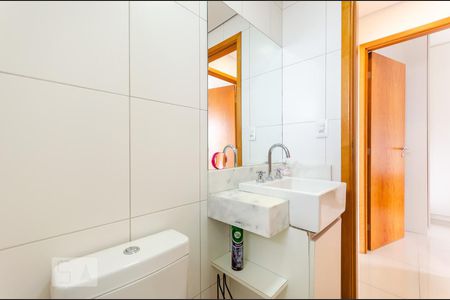 Apartamento para alugar com 68m², 2 quartos e 1 vagaBanheiro
