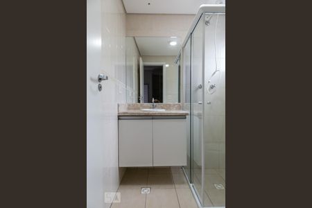 Apartamento para alugar com 120m², 3 quartos e 1 vaga Apartamento para alugar com 120m², 3 quartos e 1 vagaBanheiro da suíte
