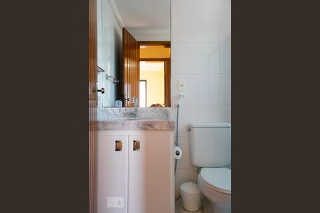 Apartamento para alugar com 60m², 2 quartos e 1 vaga Apartamento para alugar com 60m², 2 quartos e 1 vagaBANHEIRO