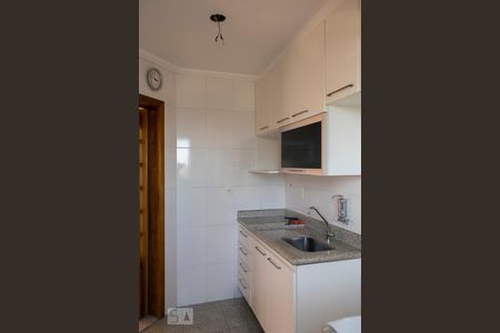 Apartamento para alugar com 60m², 2 quartos e 1 vaga Apartamento para alugar com 60m², 2 quartos e 1 vagaCOZINHA