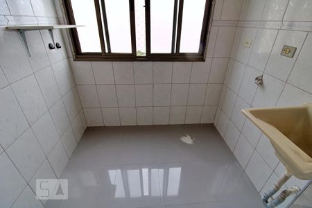 Apartamento para alugar com 73m², 2 quartos e 1 vagaÁrea de Serviço