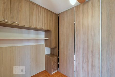 Quarto 1 de apartamento para alugar com 2 quartos, 73m² em Jardim Monte Alegre, Taboão da Serra