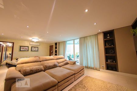 Sala de TV de apartamento à venda com 4 quartos, 247m² em Vila Progresso, Guarulhos