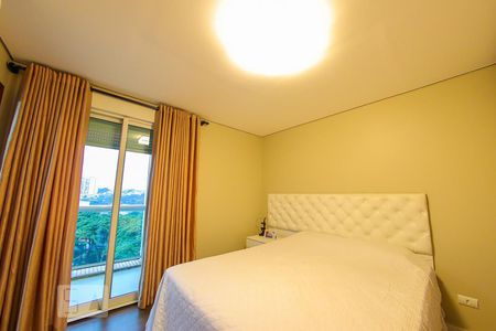 Apartamento à venda com 247m², 4 quartos e 4 vagas Apartamento à venda com 247m², 4 quartos e 4 vagasSuite 1