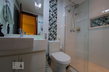 Apartamento à venda com 247m², 4 quartos e 4 vagas Apartamento à venda com 247m², 4 quartos e 4 vagasBanheiro da Suite 1