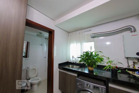 Apartamento à venda com 247m², 4 quartos e 4 vagas Apartamento à venda com 247m², 4 quartos e 4 vagasArea de Serviço