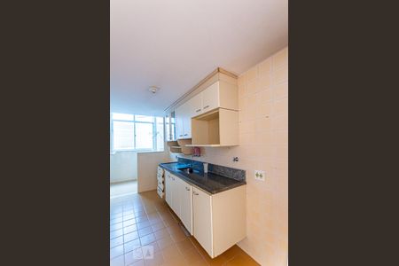 Apartamento à venda com 70m², 2 quartos e 1 vaga Apartamento à venda com 70m², 2 quartos e 1 vagaCozinha