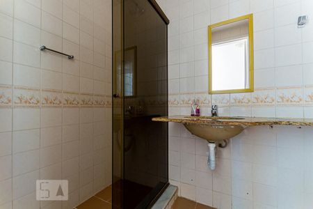 Apartamento à venda com 70m², 2 quartos e 1 vaga Apartamento à venda com 70m², 2 quartos e 1 vagaBanheiro Social