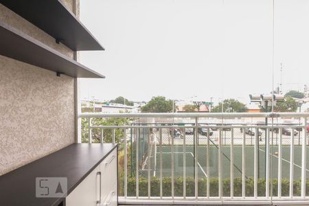Varanda  de apartamento para alugar com 3 quartos, 66m² em Guaiaúna, São Paulo