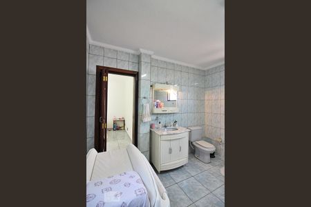 Casa à venda com 429m², 5 quartos e 5 vagasBanheiro da Suíte