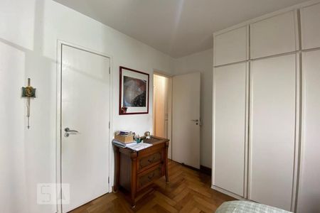 Apartamento à venda com 128m², 4 quartos e 2 vagas Apartamento à venda com 128m², 4 quartos e 2 vagasSuíte 1