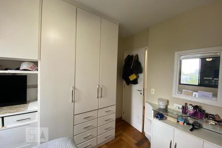 Apartamento à venda com 128m², 4 quartos e 2 vagas Apartamento à venda com 128m², 4 quartos e 2 vagasQuarto 2