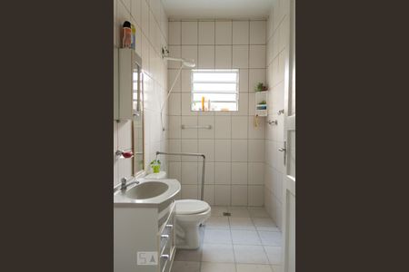 Banheiro Social de casa para alugar com 2 quartos, 90m² em Rudge Ramos, São Bernardo do Campo