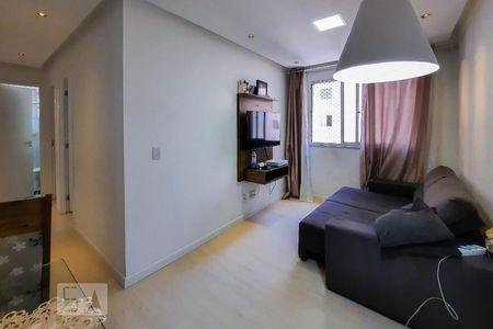 Sala de apartamento à venda com 2 quartos, 45m² em Canhema, Diadema