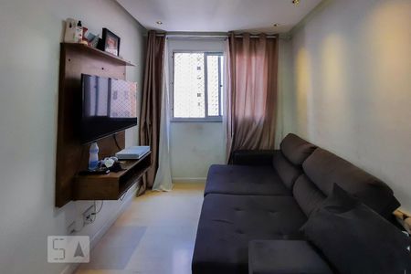 Sala de apartamento à venda com 2 quartos, 45m² em Canhema, Diadema