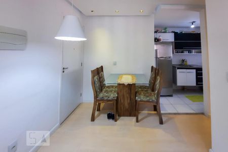 Sala de apartamento à venda com 2 quartos, 45m² em Canhema, Diadema