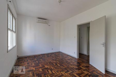 Quarto 1 de apartamento à venda com 2 quartos, 70m² em Cristo Redentor, Porto Alegre