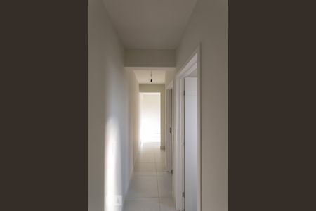 Corredor de apartamento à venda com 2 quartos, 55m² em São Geraldo, Belo Horizonte