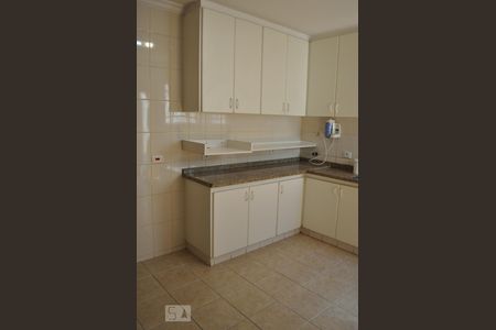 Casa à venda com 190m², 3 quartos e 3 vagasCozinha