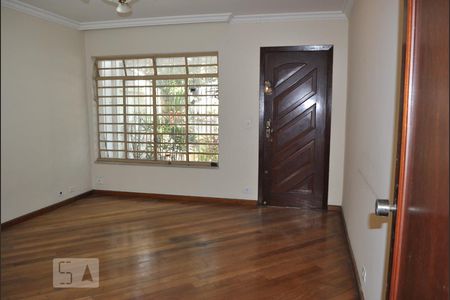 Sala de casa à venda com 3 quartos, 190m² em Vila Mariana, São Paulo