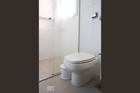 Casa à venda com 600m², 4 quartos e 2 vagasBanheiro