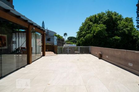 Casa à venda com 600m², 4 quartos e 2 vagasÁrea Externa