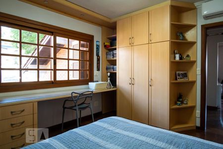 Casa à venda com 600m², 4 quartos e 2 vagasQuarto 1