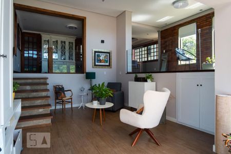 Casa à venda com 600m², 4 quartos e 2 vagasSala