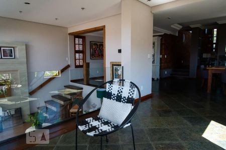 Casa à venda com 600m², 4 quartos e 2 vagasSala