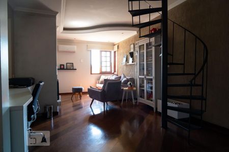 Casa à venda com 600m², 4 quartos e 2 vagasSala Íntima