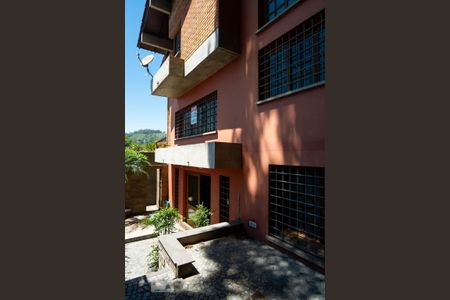 Casa à venda com 600m², 4 quartos e 2 vagasÁrea Externa