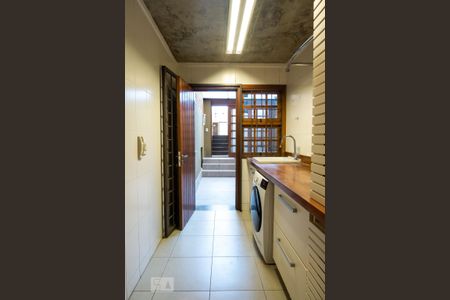 Casa à venda com 600m², 4 quartos e 2 vagasÁrea de Serviço