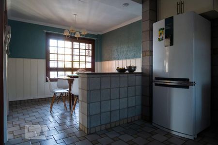 Casa à venda com 600m², 4 quartos e 2 vagasCozinha