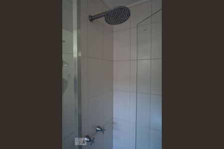 Casa à venda com 600m², 4 quartos e 2 vagasBanheiro de Serviço