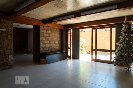 Casa à venda com 600m², 4 quartos e 2 vagasEscritório