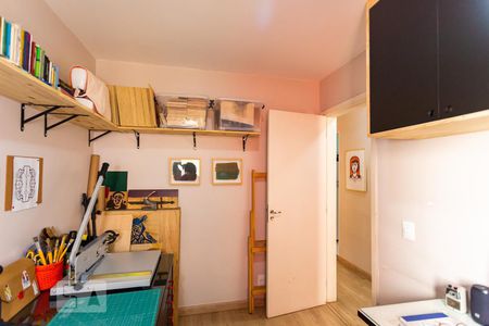 Quarto de apartamento para alugar com 2 quartos, 45m² em São Pedro, Osasco