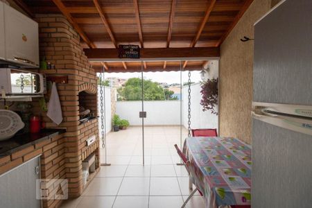 Casa à venda com 180m², 3 quartos e 2 vagasEspaço Gourmet