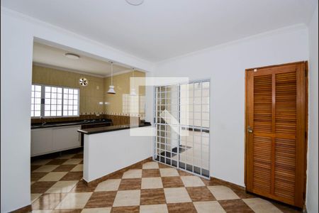 Casa à venda com 201m², 3 quartos e 3 vagas Casa à venda com 201m², 3 quartos e 3 vagasCozinha