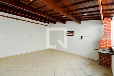 Casa à venda com 201m², 3 quartos e 3 vagas Casa à venda com 201m², 3 quartos e 3 vagasÁrea externa