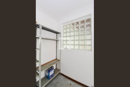 Casa à venda com 201m², 3 quartos e 3 vagas Casa à venda com 201m², 3 quartos e 3 vagasÁrea de Serviço